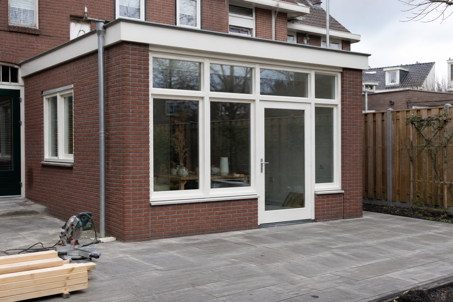 Aanbouw en uitbouw